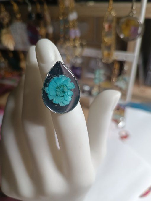 Bague fleur bleu